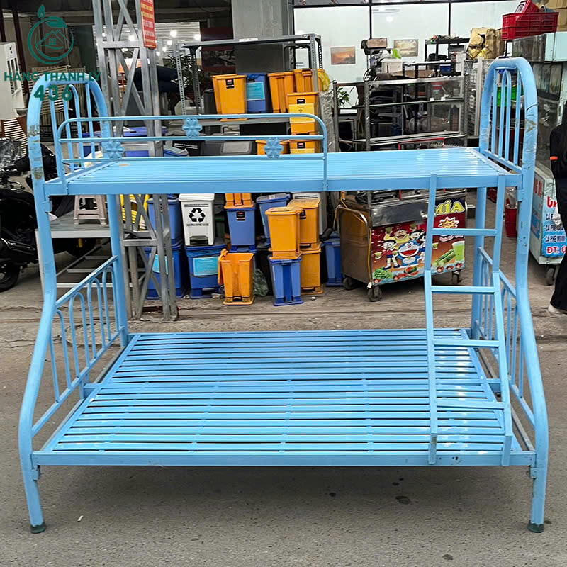 Giường Tầng Sắt Cũ 1M2x2M Màu Xanh Tiết Kiệm Diện Tích giuong-tang-sat-cu-1m2x2m-mau-xanh-tiet-kiem-dien-tich-2 Giường Tầng Sắt Cũ 1M2x2M Màu Xanh Tiết Kiệm Diện Tích
