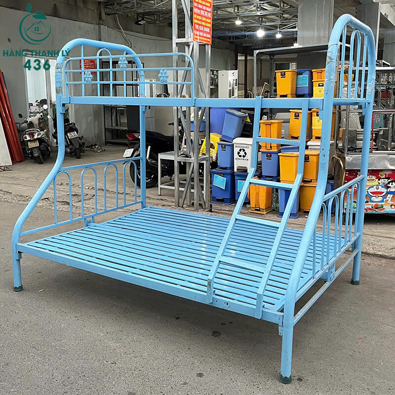 Giường Tầng Sắt Cũ 1M2x2M Màu Xanh Tiết Kiệm Diện Tích giuong-tang-sat-cu-1m2x2m-mau-xanh-tiet-kiem-dien-tich-5 Giường Tầng Sắt Cũ 1M2x2M Màu Xanh Tiết Kiệm Diện Tích