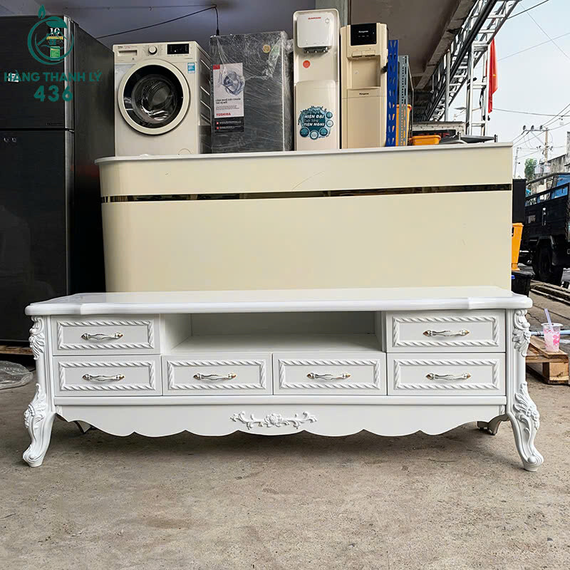 Kệ Tivi Tân Cổ Điển Màu Trắng Nhiều Ngăn Kéo Mới 99% ke-tivi-tan-co-dien-mau-trang-nhieu-ngan-keo-4 Kệ Tivi Tân Cổ Điển Màu Trắng Nhiều Ngăn Kéo Mới 99%