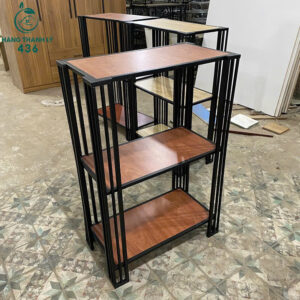 ke-trung-bay-khung-sat-mat-go-3-tang-moi-99