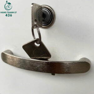 quay-le-tan-cu-mau-trang-thiet-ke-hien-dai