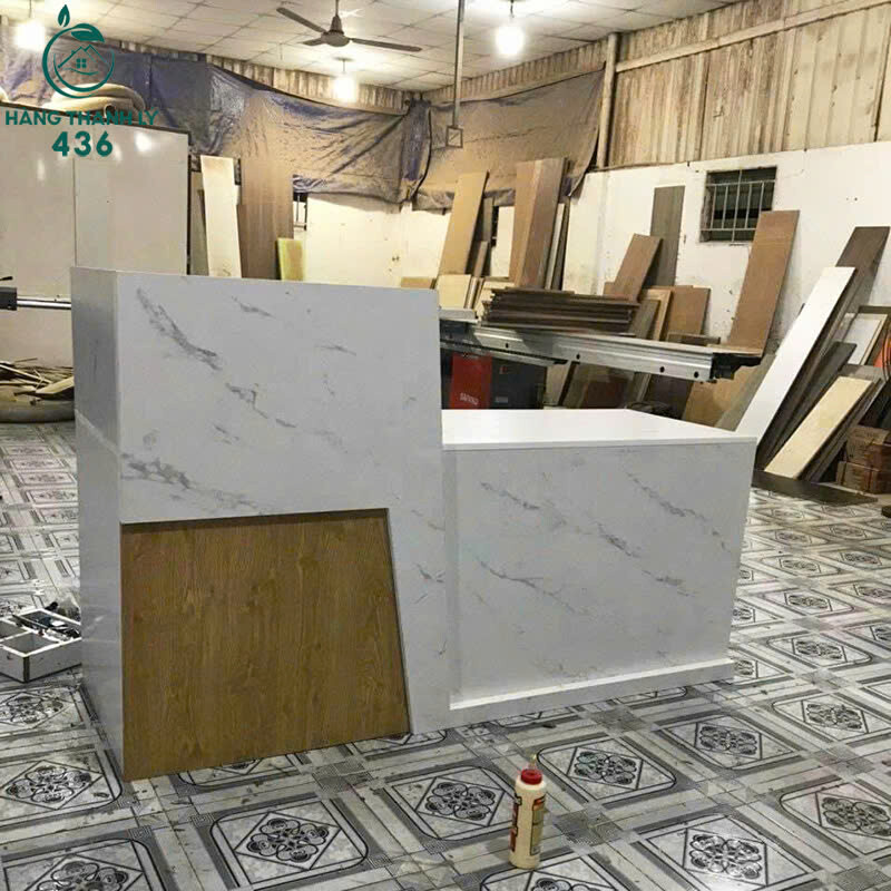 Quầy Lễ Tân Hình Vòm Sang Trọng Mới 99% quay-le-tan-hinh-vom-sang-trong-moi-99-2 Quầy Lễ Tân Hình Vòm Sang Trọng Mới 99%