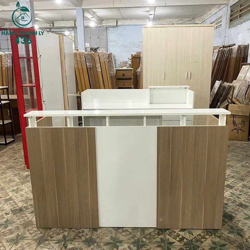 Quầy Lễ Tân Màu Trắng Gỗ Mộc Sang Trọng Mới 99% quay-le-tan-mau-trang-go-moc-sang-trong-moi-99-1 Quầy Lễ Tân Màu Trắng Gỗ Mộc Sang Trọng Mới 99%