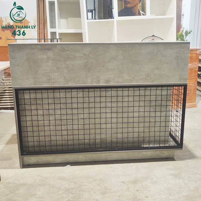 Quầy Thu Ngân Cũ 1M5x1M1x60CM Gỗ Vân Đẹp Sang Trọng quay-thu-ngan-cu-go-van-dep-sang-trong-4 Quầy Thu Ngân Cũ 1M5x1M1x60CM Gỗ Vân Đẹp Sang Trọng