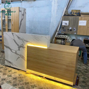 quay-tiep-tan-go-phoi-da-voi-den-led-moi-99