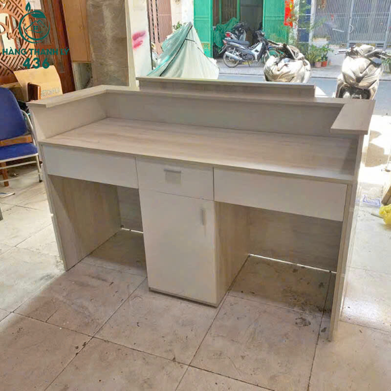 Quầy Tiếp Tân Mặt Sáng Trắng Mới 99% quay-tiep-tan-mat-sang-trang-moi-99-3 Quầy Tiếp Tân Mặt Sáng Trắng Mới 99%