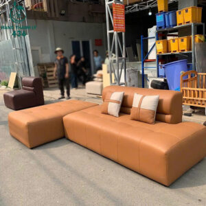 sofa-da-goc-l-cu-1m5x90cm-ngoi-em-kem-don-dai