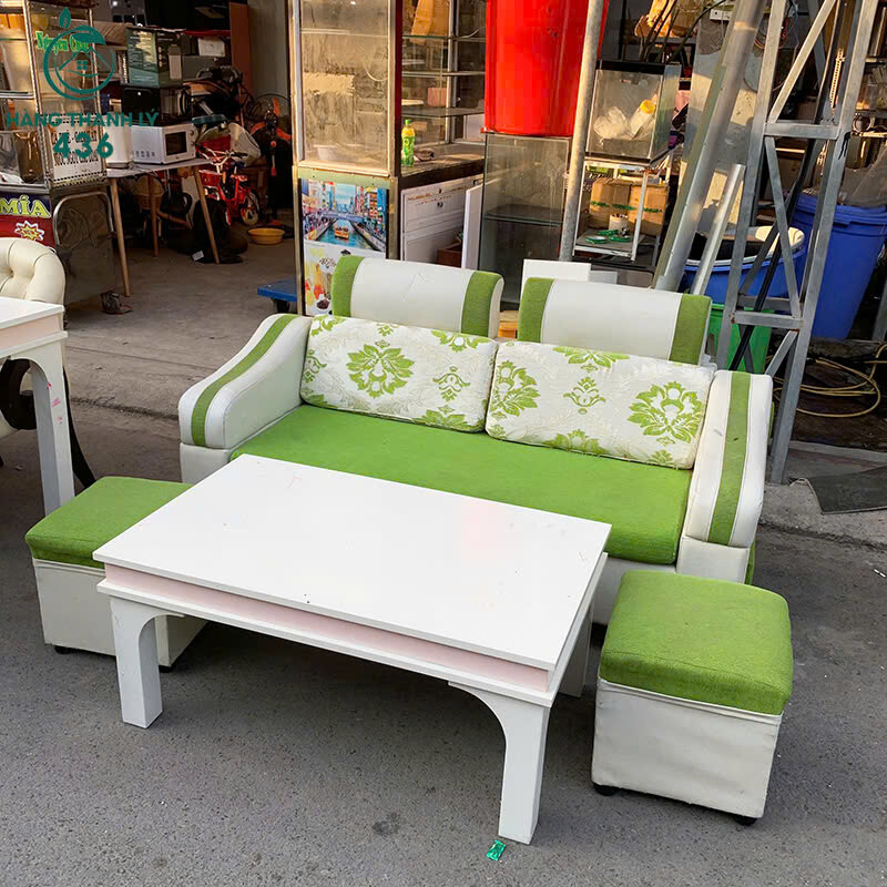 Sofa Góc Cũ Màu Xanh Trắng Thiết Kế Đơn Giản sofa-goc-cu-mau-xanh-trang-thiet-ke-don-gian-2 Sofa Góc Cũ Màu Xanh Trắng Thiết Kế Đơn Giản