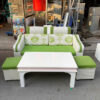 sofa-goc-cu-mau-xanh-trang-thiet-ke-don-gian