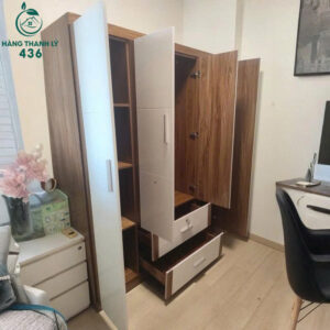 tu-ao-gia-dinh-cua-mo-co-ngan-keo-cu