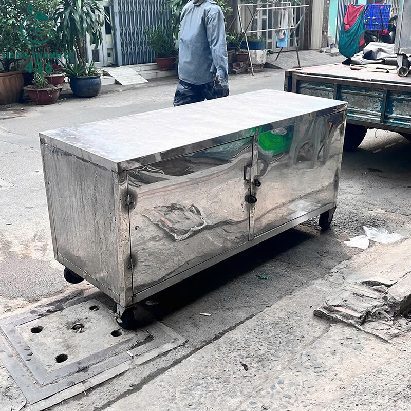 Tủ Bếp Cũ 1M6x60CMx80CM Bằng Inox Có Kệ tu-bep-cu-1m6x60cmx80cm-bang-inox-co-ke-1 Tủ Bếp Cũ 1M6x60CMx80CM Bằng Inox Có Kệ