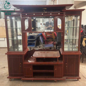 tu-de-tivi-cu-go-canh-gian-kem-tu-kinh-trung-bay