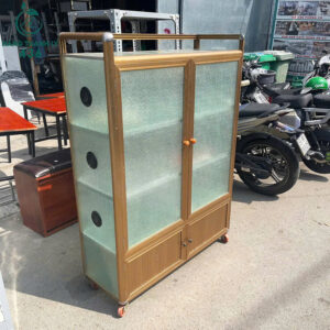 tu-dung-do-cua-kinh-mo-cu-co-banh-xe