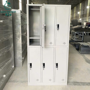 tu-locker-3-canh-khoa-co-an-toan-moi-99
