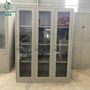 tu-locker-3-canh-mat-kinh-3-ngan-phu-hop-cho-cong-ty