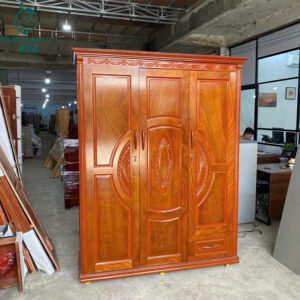 tu-quan-ao-1m6-3-canh-cham-hoa-tiet-dep