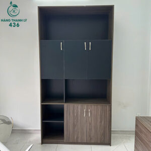 tu-quan-ao-2-canh-cu-chat-lieu-go-mau-nau