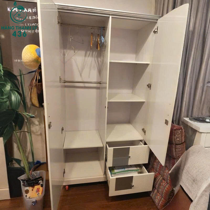 Tủ Quần Áo Cũ Nhựa Màu Trắng Phối Xám 2 Cánh Tiện Dụng tu-quan-ao-cu-nhua-2-canh-tien-dung-1 Tủ Quần Áo Cũ Nhựa Màu Trắng Phối Xám 2 Cánh Tiện Dụng