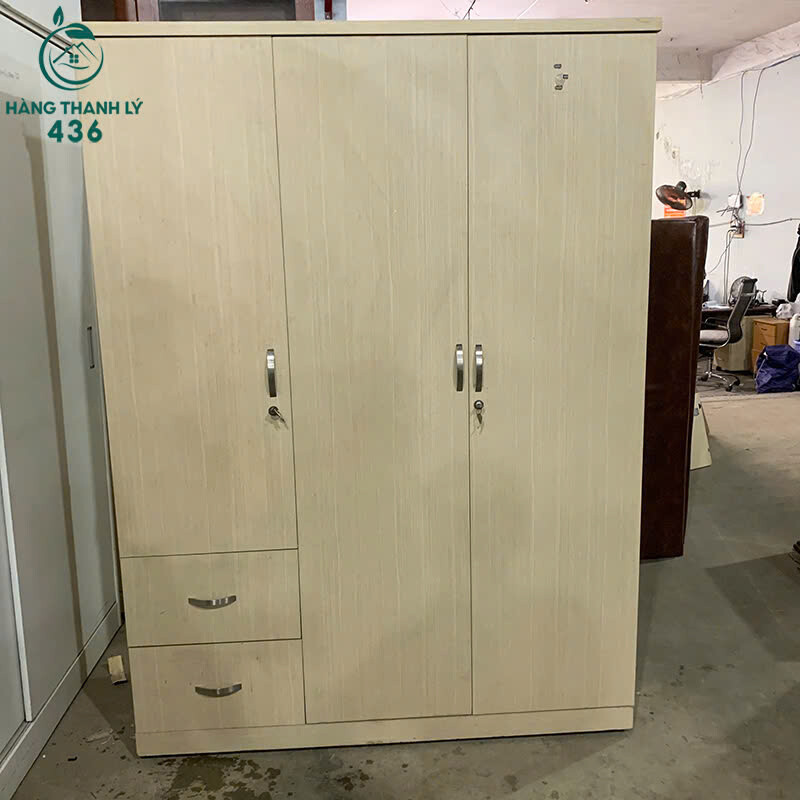 tu-quan-ao-go-cu-1m4x1m9x50cm-3-canh-tien-dung-1 Tủ Quần Áo Gỗ Cũ 1M4x1M9x50CM 3 Cánh Tiện Dụng  