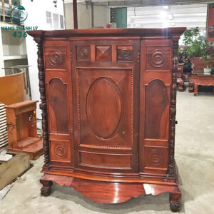 tu-tho-co-dien-cu-cham-khac-sang-trong