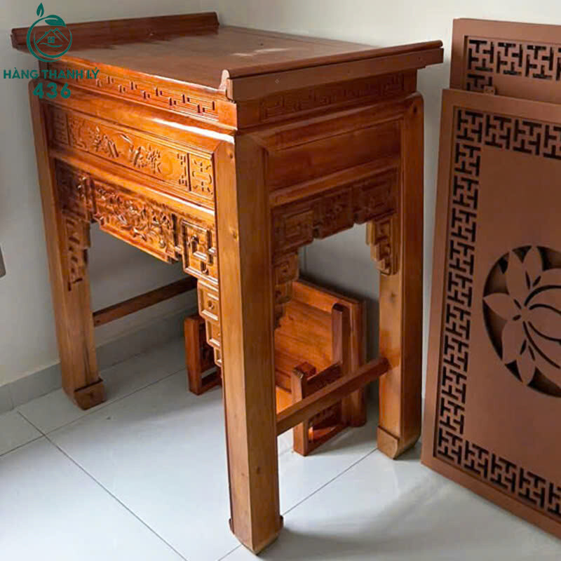 Tủ Thờ Gỗ Tự Nhiên Cũ Chạm Hoa Văn Truyền Thống tu-tho-go-tu-nhien-cu-cham-hoa-van-truyen-thong-2 Tủ Thờ Gỗ Tự Nhiên Cũ Chạm Hoa Văn Truyền Thống