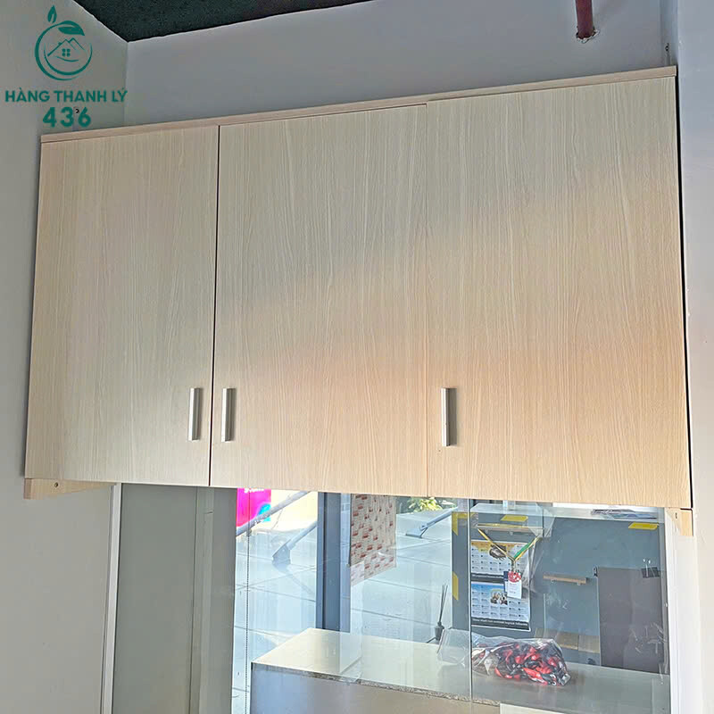 Tủ Treo Tường Cũ 3 Cánh Màu Vân Gỗ tu-treo-tuong-cu-3-canh-mau-van-go-1 Tủ Treo Tường Cũ 3 Cánh Màu Vân Gỗ