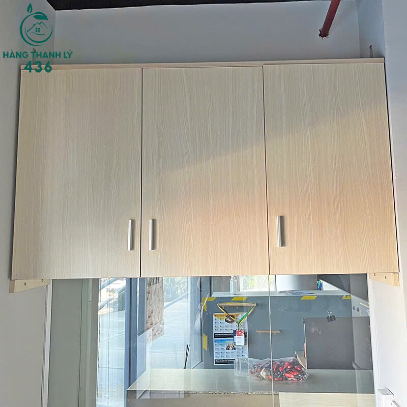 Tủ Treo Tường Cũ 3 Cánh Màu Vân Gỗ tu-treo-tuong-cu-3-canh-mau-van-go-2 Tủ Treo Tường Cũ 3 Cánh Màu Vân Gỗ