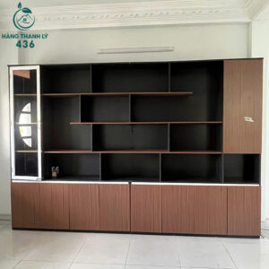 tu-trung-bay-cu-2m4x3m5x38cm-da-nang-go-ben-dep