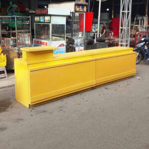 buc-tiep-khach-cu-mau-vang-sang-trong