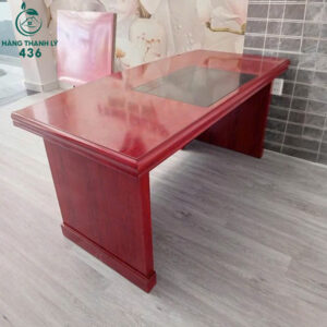 ban-giam-doc-van-phong-go-cu-cao-cap