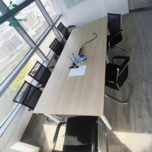 ban-hop-van-phong-cu-mat-go-chan-kim-loai