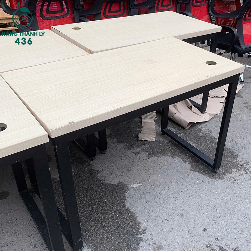 Bàn Làm Việc Cũ 1M1 Mặt Gỗ Chân Sắt Đen ban-lam-viec-cu-1m2x60cm-mat-go-chan-sat-trang-don-gian-1 Bàn Làm Việc Cũ 1M1 Mặt Gỗ Chân Sắt Đen