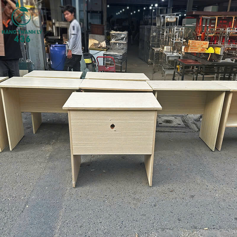 Bàn Văn Phòng Cũ Gỗ Công Nghiệp Màu Sáng ban-lam-viec-cu-go-cong-nghiep-mau-sang-2-1 Bàn Văn Phòng Cũ Gỗ Công Nghiệp Màu Sáng