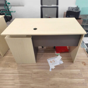 ban-lam-viec-go-cu-1m2x60cmx75cm-sang-mau-co-hoc-tu