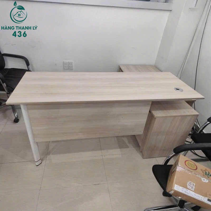 Bàn Làm Việc Cũ 1M2x50CM Gỗ Sáng Màu Tiện Dụng ban-lam-viec-go-sang-mau-kem-hoc-tu-tien-dung-2 Bàn Làm Việc Cũ 1M2x50CM Gỗ Sáng Màu Tiện Dụng