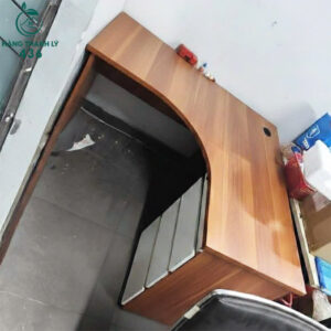 ban-lam-viec-goc-l-cu-1m2x1m2x75cm-go-van-nau