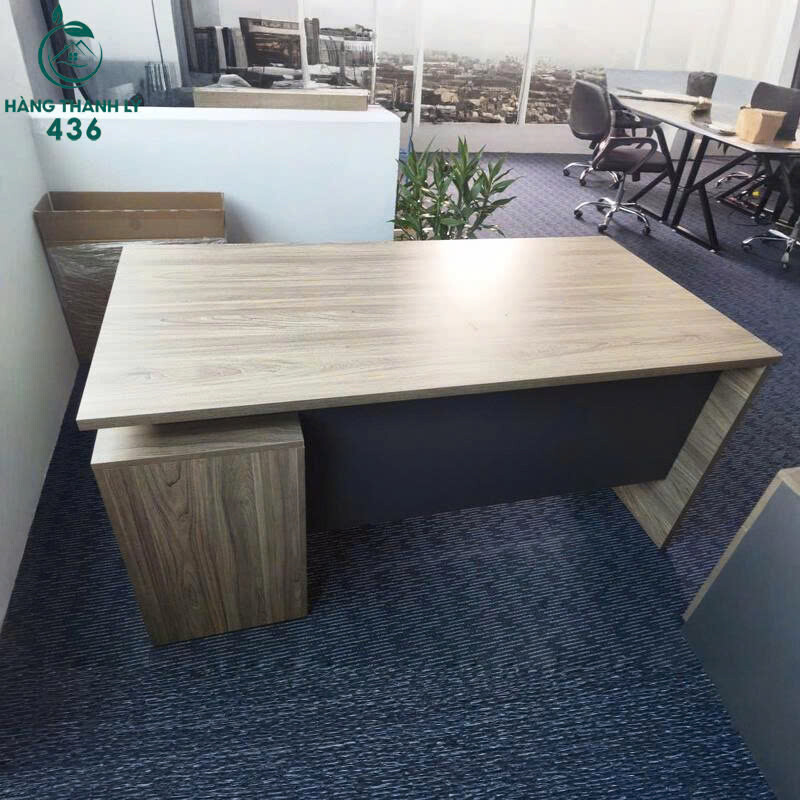 Bàn Làm Việc Văn Phòng Cũ 1M6×80CM Thiết Kế Hiện Đại ban-lam-viec-van-phong-cu-1m6x80cm-thiet-ke-hien-dai-1 Bàn Làm Việc Văn Phòng Cũ 1M6×80CM Thiết Kế Hiện Đại