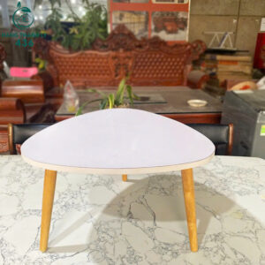 ban-sofa-giot-nuoc-cu-chan-go-tu-nhien