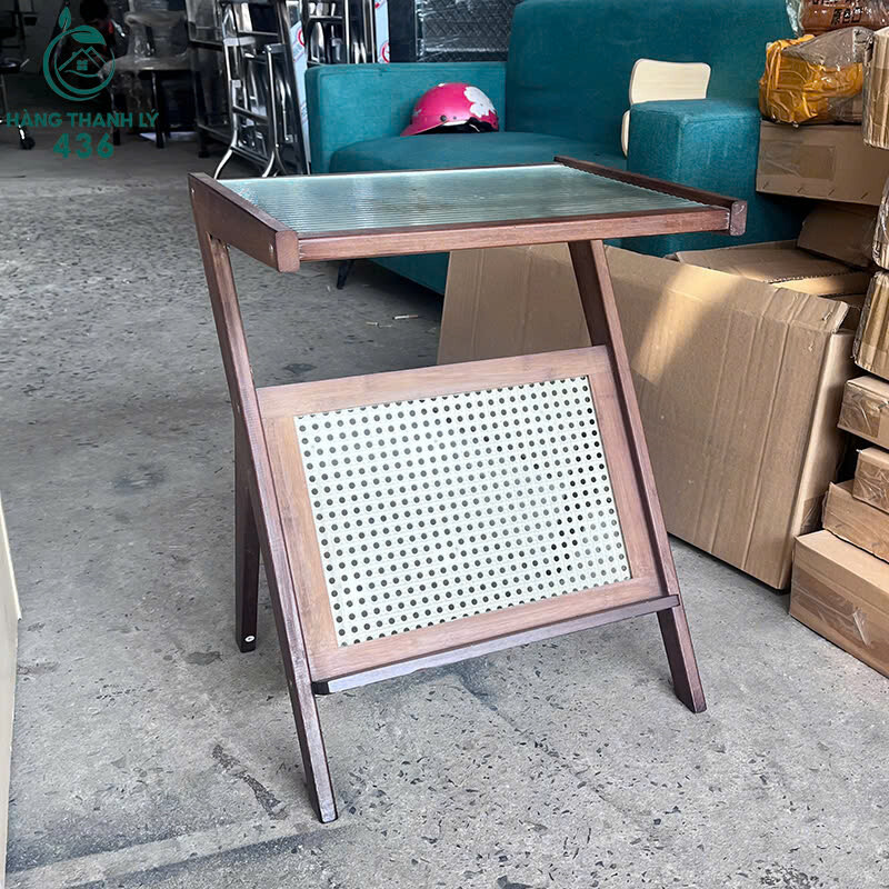 Bàn Trà Gỗ Cũ Mặt Kính Khung Gỗ Tự Nhiên ban-tra-go-cu-mat-kinh-khung-go-tu-nhien-1 Bàn Trà Gỗ Cũ Mặt Kính Khung Gỗ Tự Nhiên