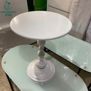 ban-tron-cu-phong-cach-tan-co-dien-nhieu-mau