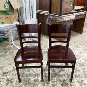 bo-ban-an-go-4-ghe-mau-nau-moi-99