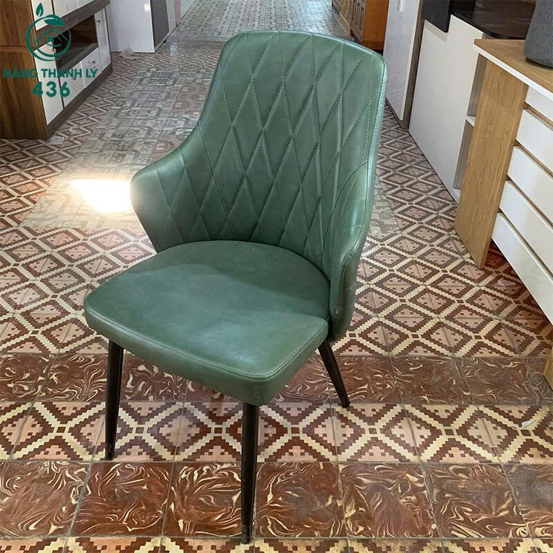 Bộ Bàn Cafe Vuông Cũ Kèm 3 Ghế Bọc Da bo-ban-cafe-vuong-cu-kem-3-ghe-boc-da-3 Bộ Bàn Cafe Vuông Cũ Kèm 3 Ghế Bọc Da