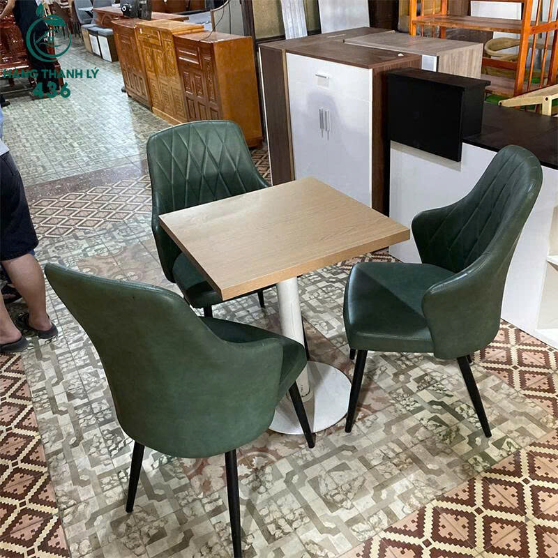 Bộ Bàn Cafe Vuông Cũ Kèm 3 Ghế Bọc Da bo-ban-cafe-vuong-cu-kem-3-ghe-boc-da-4 Bộ Bàn Cafe Vuông Cũ Kèm 3 Ghế Bọc Da