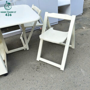 bo-ban-gap-trang-kem-ghe-xep-gon-tien-loi