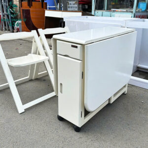 bo-ban-gap-trang-kem-ghe-xep-gon-tien-loi