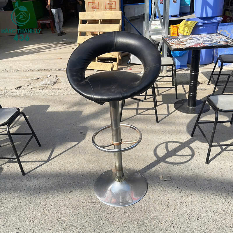 Ghế Bar Cũ Bọc Da Đen Chân Kim Loại ghe-bar-cu-boc-da-den-chan-kim-loai-3 Ghế Bar Cũ Bọc Da Đen Chân Kim Loại