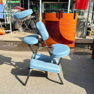 ghe-massage-tua-quy-spa-mau-xanh-cu