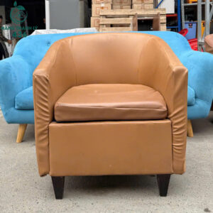 ghe-sofa-don-da-nau-cu-form-vuong-thanh-lich