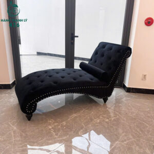 ghe-thu-gian-dang-nam-boc-vai-cu