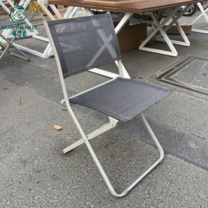 ghe-xep-luoi-van-phong-cu-gon-nhe